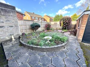 Photo 12- click for photo gallery